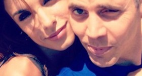 Elisabetta Canalis e Steve-O surfano a Jaco Beach